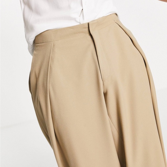 NWOT oversized tapered smart pants with double pleat in Stone W30 L30 - Picture 3 of 4